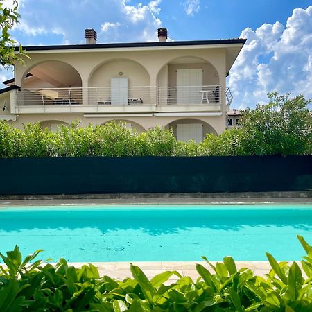 Dimora Di Charme Con Piscina E Giardino,Vicina Alla Spiaggia Sirmione Eksteriør bilde