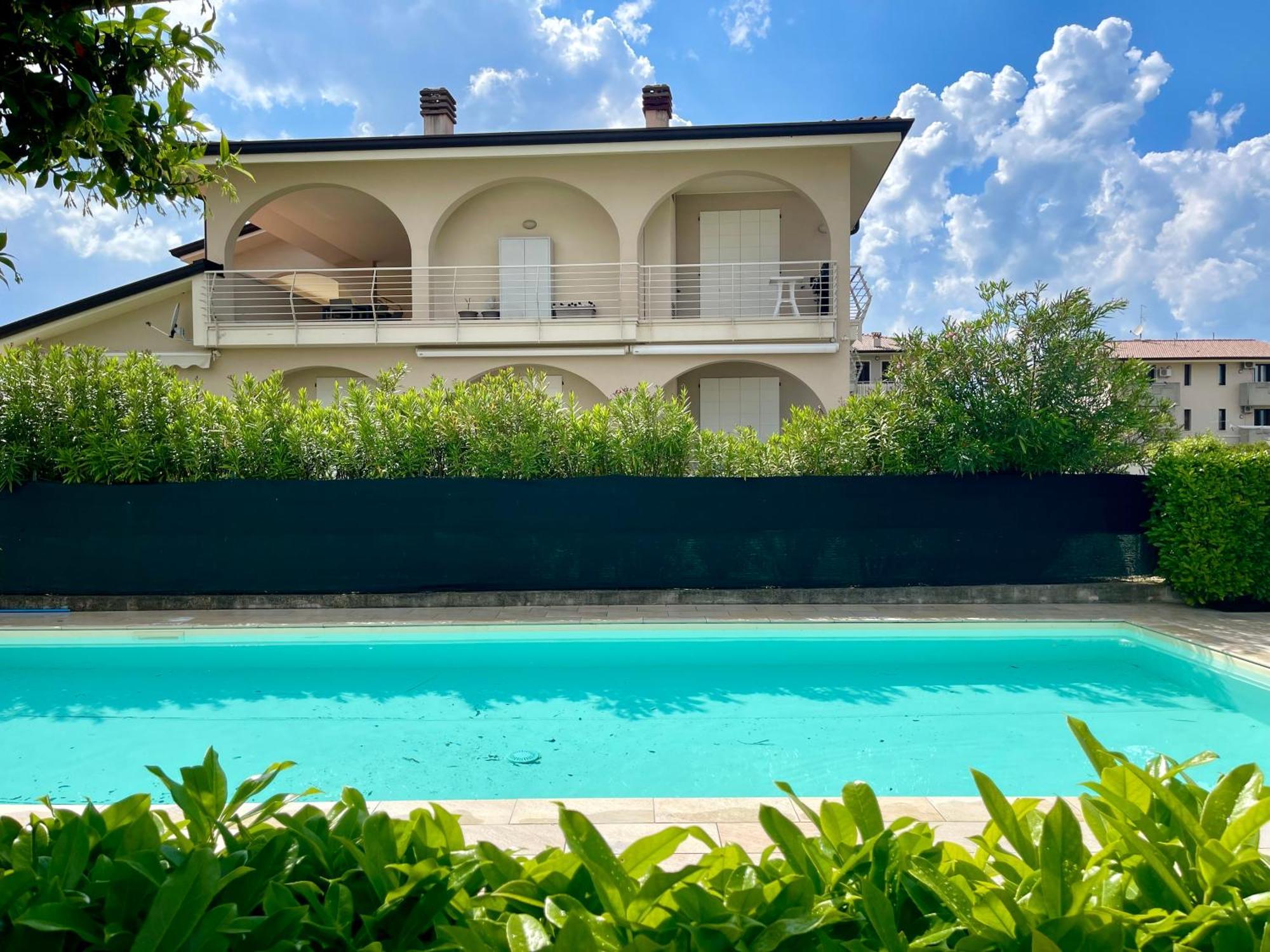 Dimora Di Charme Con Piscina E Giardino,Vicina Alla Spiaggia Sirmione Eksteriør bilde