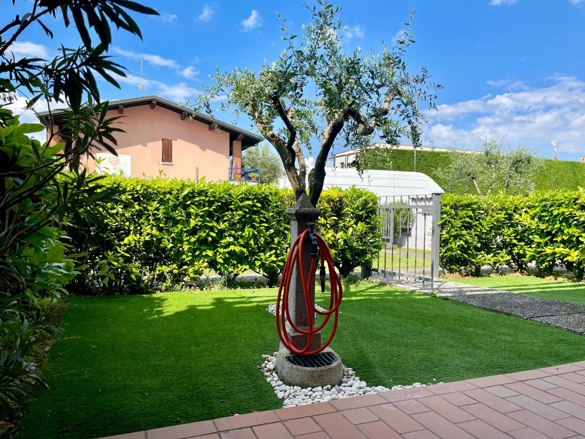 Dimora Di Charme Con Piscina E Giardino,Vicina Alla Spiaggia Sirmione Eksteriør bilde