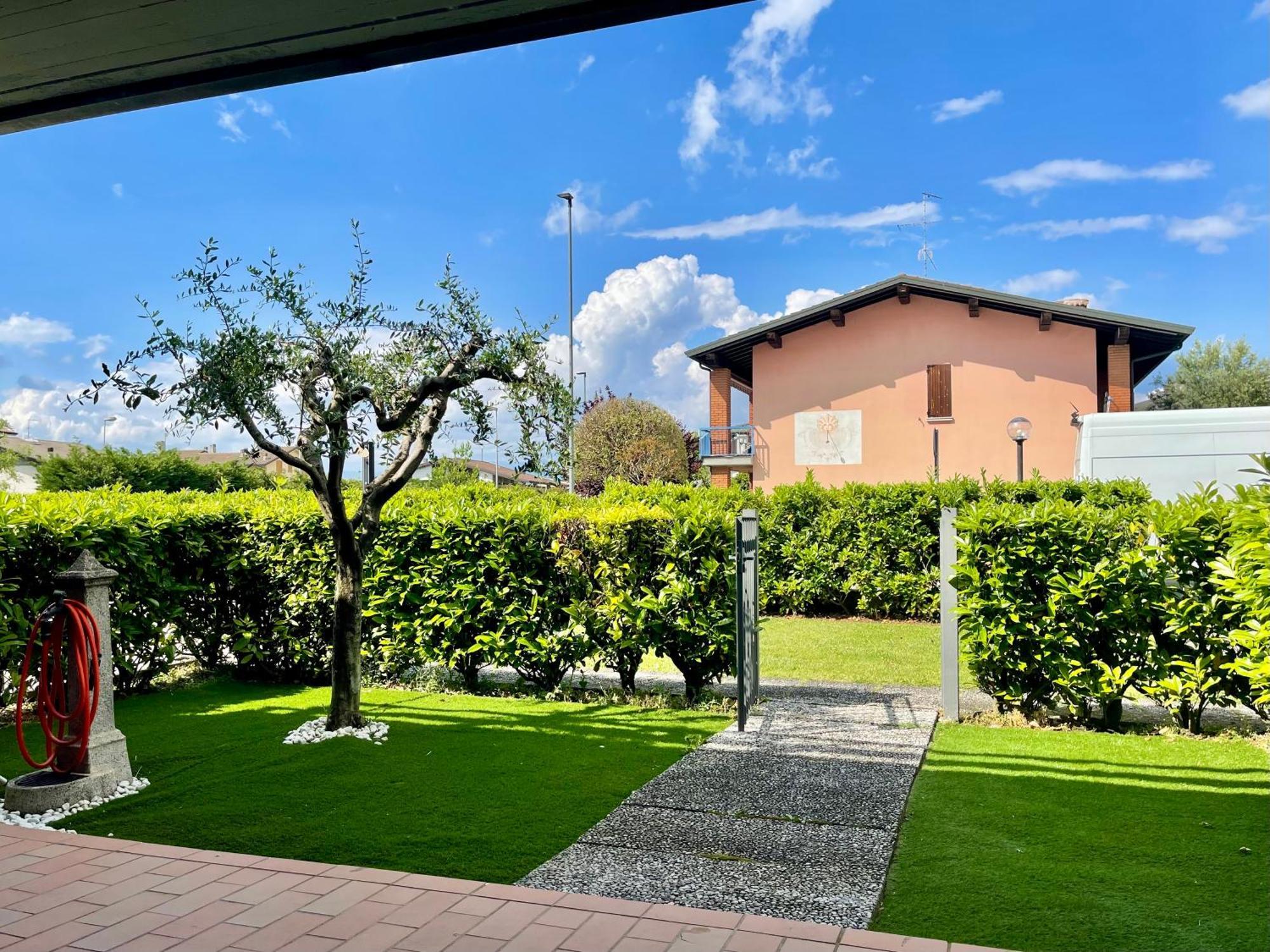 Dimora Di Charme Con Piscina E Giardino,Vicina Alla Spiaggia Sirmione Eksteriør bilde